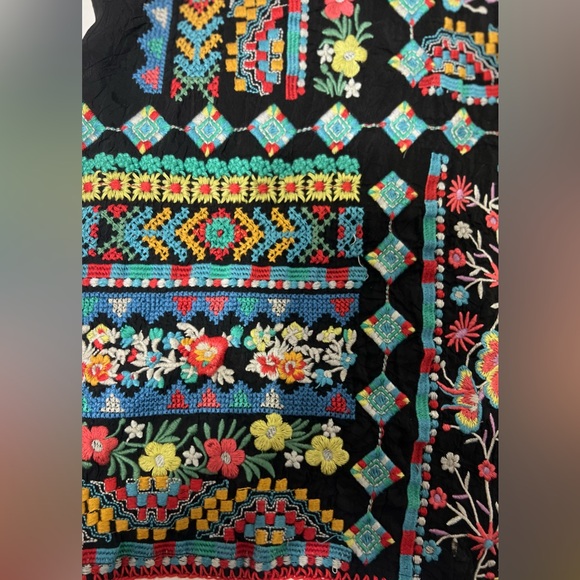 Johnny Was Embroidered Whipstich Trim Black Multicolor Boho Floral Tunic Top L - Picture 5 of 10